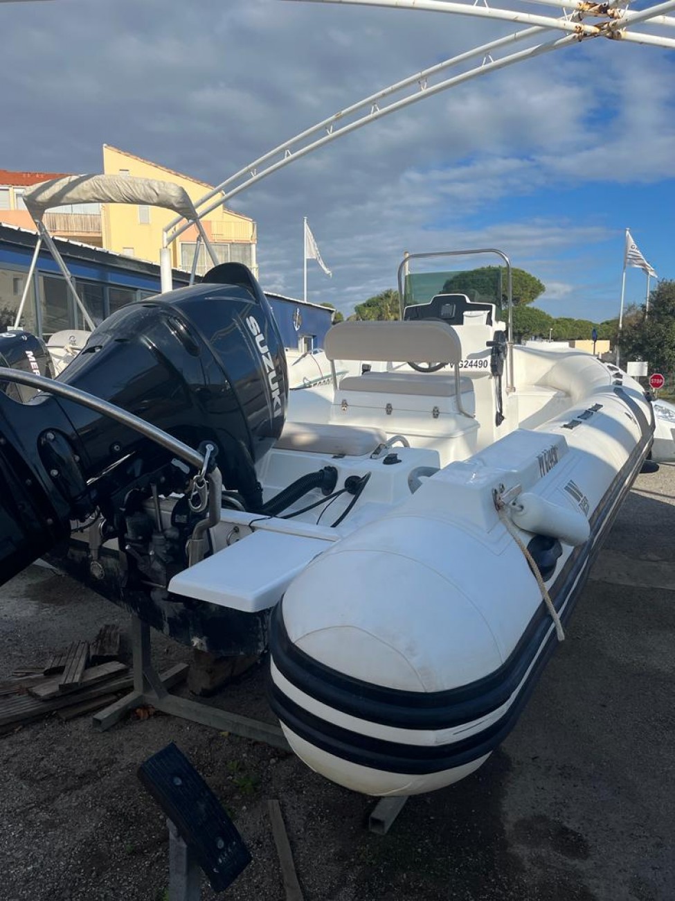 slider 4 Tiger Marine Tiger 650 Open